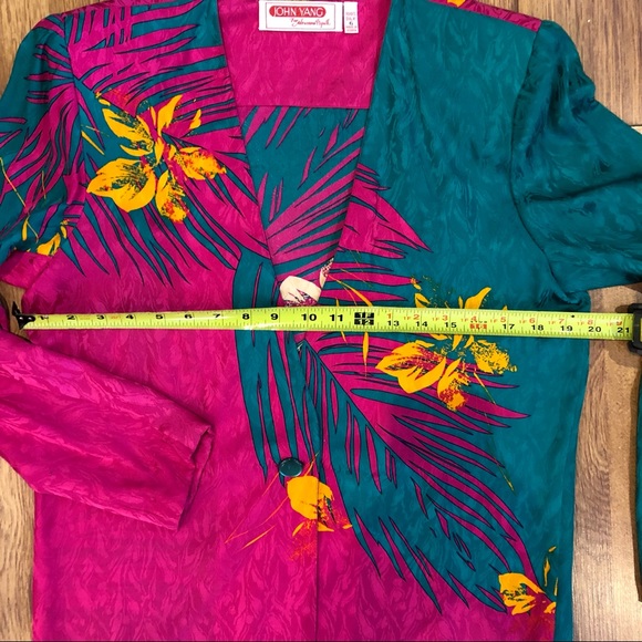 John Yang for Adrienne Papelle pure Silk 2 piece suit - Picture 6 of 10